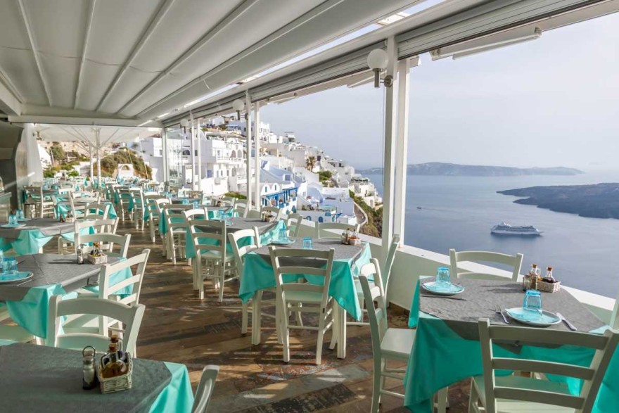 Remvi Restaurant σαντορίνη