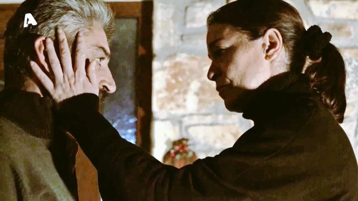 Σασμός: «Το πήραμε το κορίτσι» - Το twitter ''έλιωσε'' με τον αρραβώνα της Μαρίνας και του Αντώνη