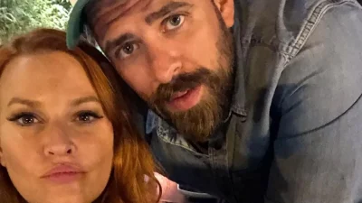 Eυχάριστα νέα για τη Χρηστίδου - Xαμογελά ξανά στο πλάι του αδερφού της μετά την περιπέτεια της υγείας της