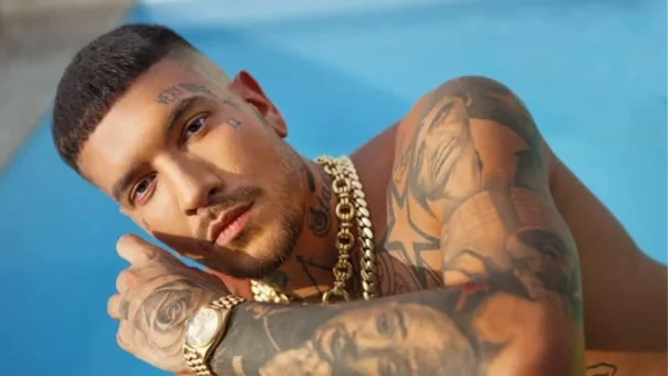 Επιβεβαίωσε τη νέα του σχέση ο Snik - Θεσσαλονικιά η κοπέλα του μετά την Ηλιάνα Παπαγεωργίου