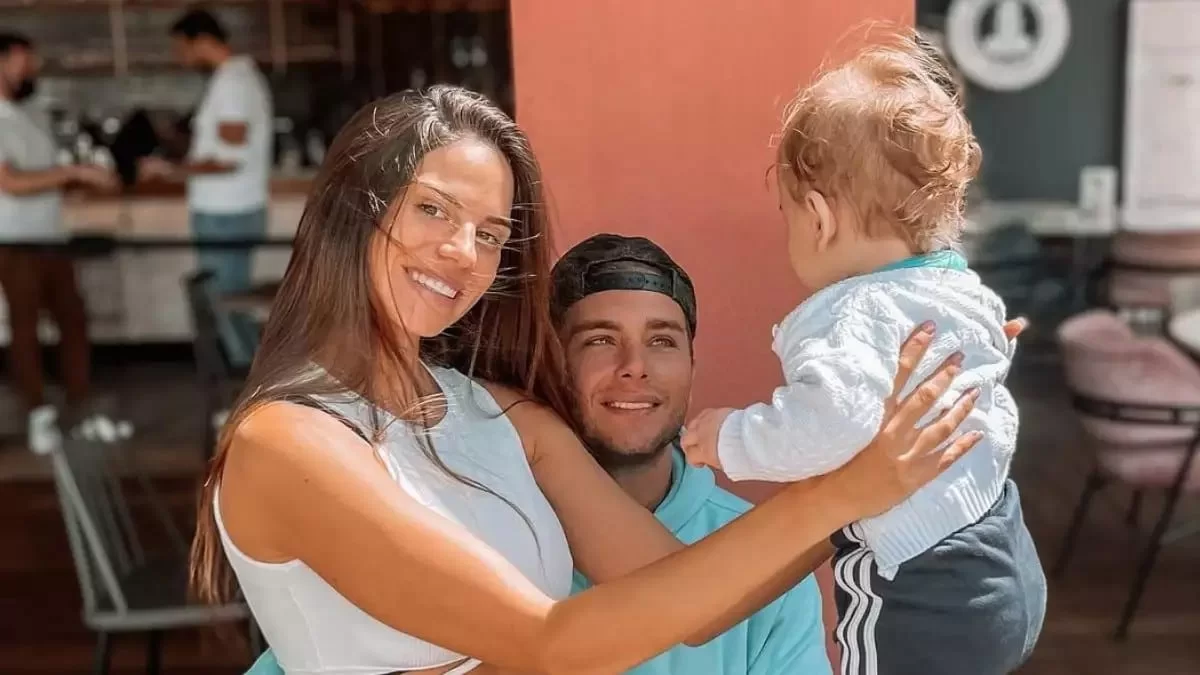 Στιγμές ευτυχίας για τον Αλέξανδρο Κοψιάλη και την Σοφία Φυρού - Βάφτισαν το γιο τους