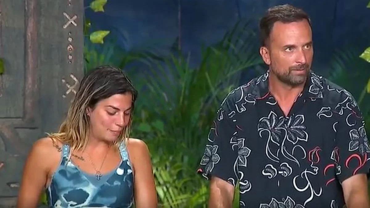 Survivor 5: «Ακούμε κάποιους ήχους από τα αγόρια...» - Για ποιους "χτυπά" την καμπάνα η Σταυρούλα