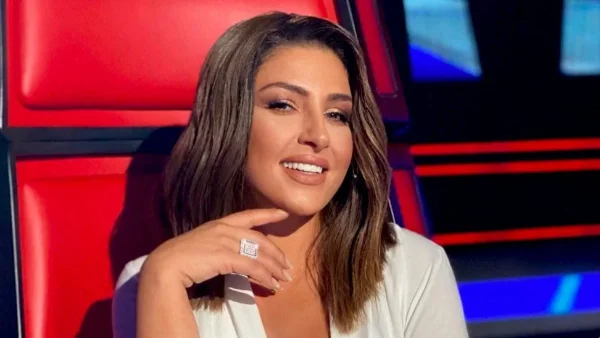 The voice: Πασίγνωστη τραγουδίστρια και fashion icon - Θα πάρει τη θέση της Παπαρίζου στο show