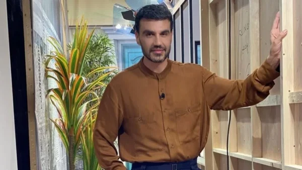 Παντελής Τουτουντζής: Στο Athens Pride της «άνευ όρων διαφορετικότητας» αγκαλιά με τα παιδιά του