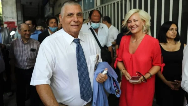 Μαρία Καρρά: Ετοιμάζει προσφυγή κατά της δέσμευσης περιουσίας της η χήρα του Γιώργου Τράγκα