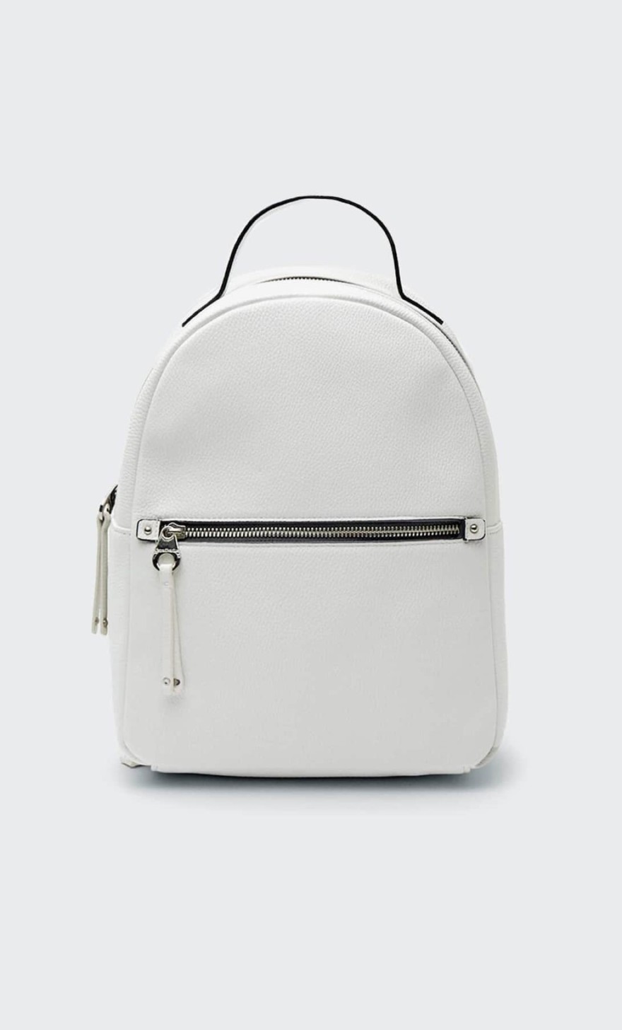 Λευκή τσάντα από τα Stradivarius