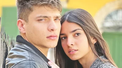 Γη της Ελιάς: Ζευγάρι στην πραγματική ζωή Τζόλα - Παπανδρέου; Η φωτογραφία που τους "καίει"