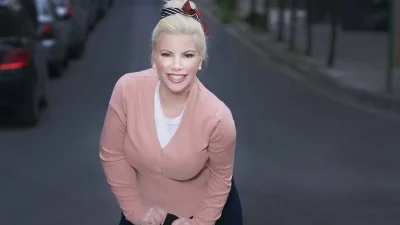 Μας τους δείχνει για πρώτη φορά - Η φωτογραφία της Αντελίνας Βαρθακούρη με τους γονείς της