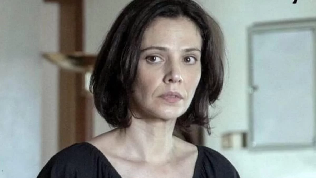 Άσύλληπτη η ομοιότητά τους - Η Μαριλίτα Λαμπροπούλου αγκαλιά με την κόρη της