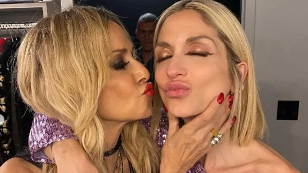 Τα λένε μέσω social media  - ''Σούσουρο'' με τη νέα ανάρτηση της Καρβέλα και το σχόλιο της Βίσση