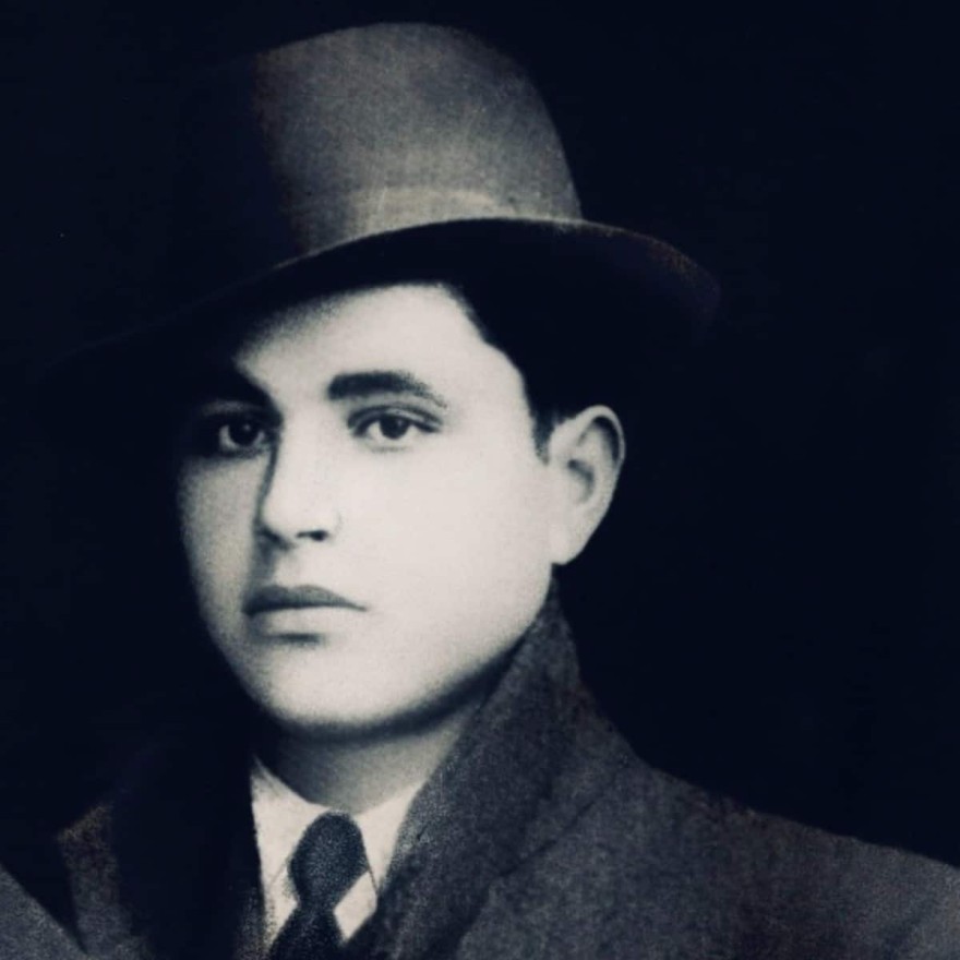  Σπάνιο στιγμιότυπο του πατέρα της Χάρις Αλεξίου