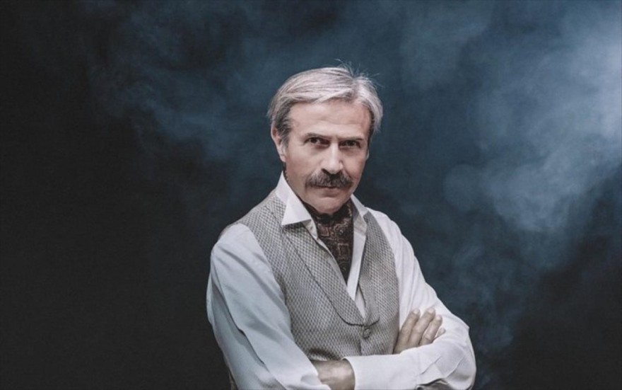 Τάκης Χρυσικάκος