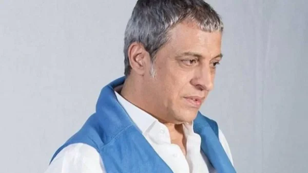 Θέμης Αδαμαντίδης: Του ακυρώνουν και τη συναυλία στη Μυτιληνη μετά την ποινική δίωξη για ξυλοδαρμό