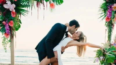 Δεν έχει τέλος το ταξίδι του μέλιτος για την Μεταξά και τον Καπότση - Μετά τις Μαλδίβες "πετάχτηκαν" μέχρι τις ΗΠΑ