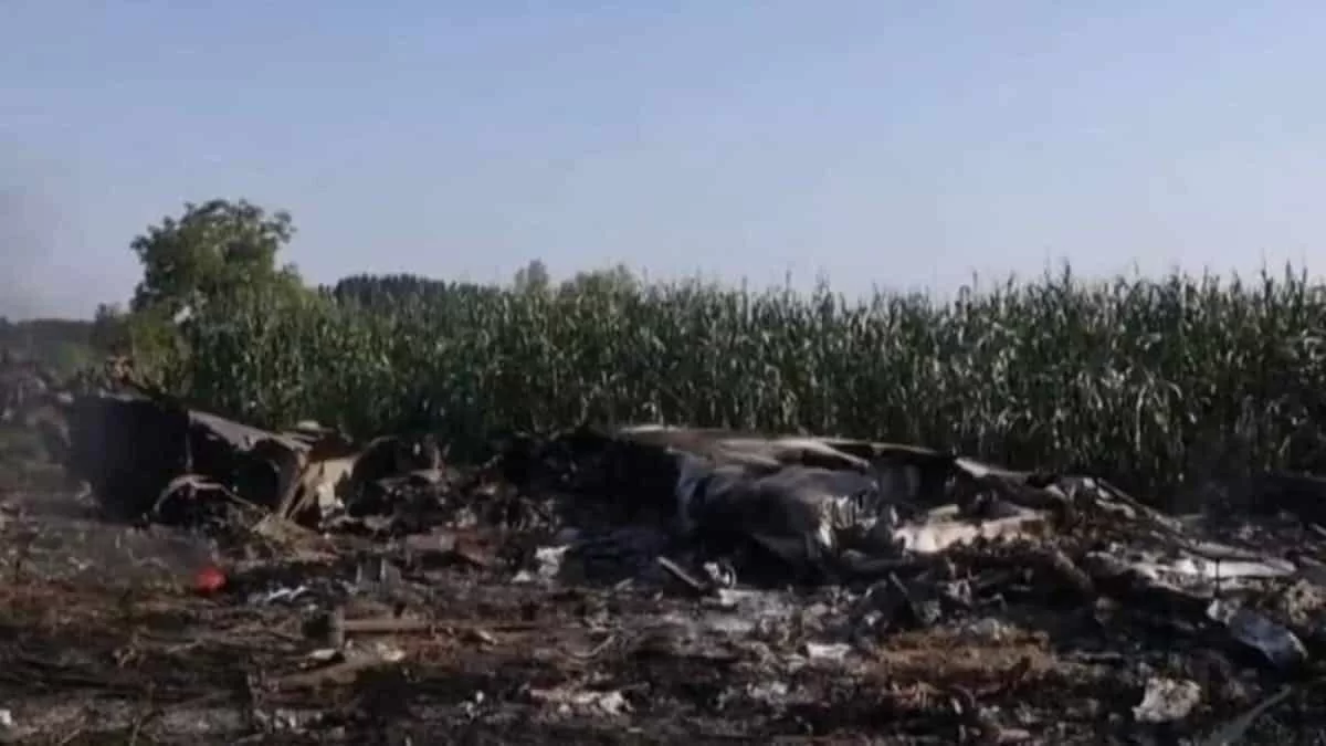 Αεροσκάφος Καβάλα: Με ελεγχόμενες εκρήξεις επιχειρούν την απομάκρυνση πυρομαχικών και συντριμμιών