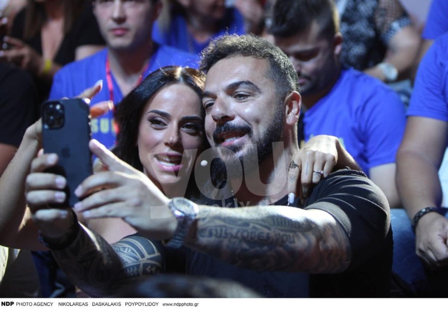 Μαρία Αντωνά - Τριαντάφυλλος