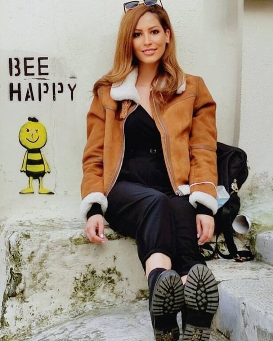  Γιώργος Γεροντιδάκης Άγριες Μέλισσες