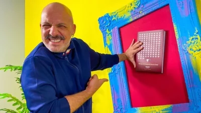 Δεκάδες αντιδράσεις κάτω από την ανάρτηση του Νίκου Μουτσινά στο Instagram