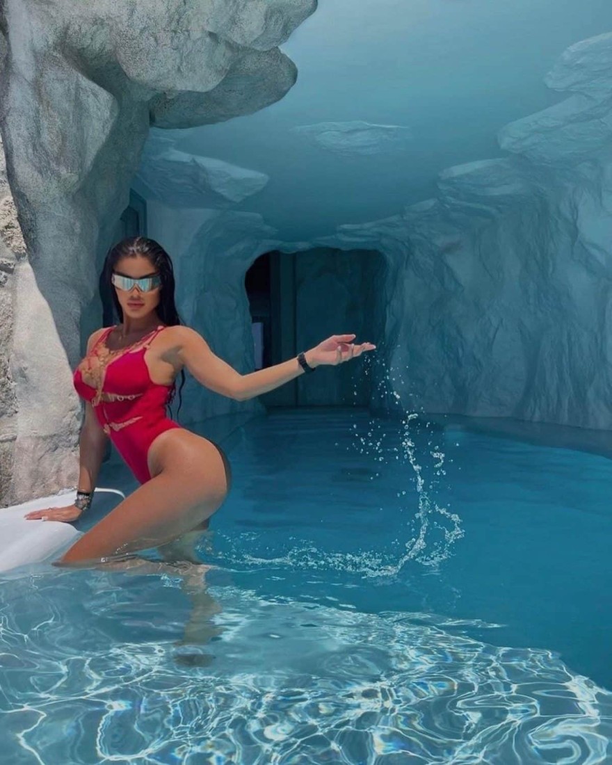 Ιωάννα Μπέλλα - μαγιό