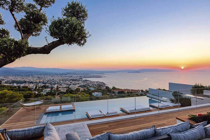 CHANIA LUXURY CONGIERGE