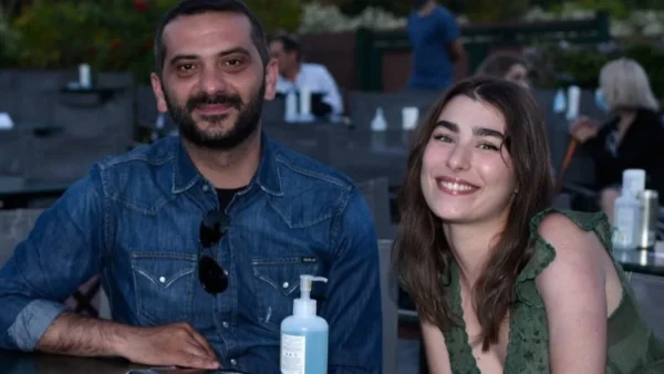 Η φωτογραφία της Χρύσας Μιχαλοπούλου με λαχανί μπικίνι στον 7ο μήνα εγκυμοσύνης