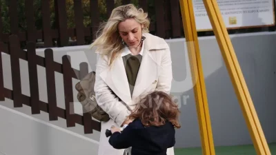 «Αχ και βαχ» - Στιγμές απόλυτης ευτυχίας για την Ελεονώρα Μελέτη δίπλα στην κόρη της