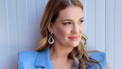 Σιγά μην κάτσει να σκάσει - Στιγμές ξεγνοιασιάς για την Ελίνα Παπίλα μετά το κόψιμο του Breakfast at Star