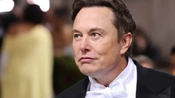 Στην Ελλάδα ο δισεκατομμυριούχος Elon Musk - Κατέφτασε με ιδιωτικό αεροπλάνο στο νησί των ανέμων