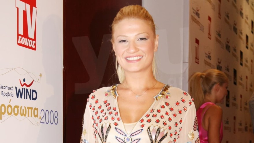 Φαίη Σκορδά - Επέμβαση στη μύτη 