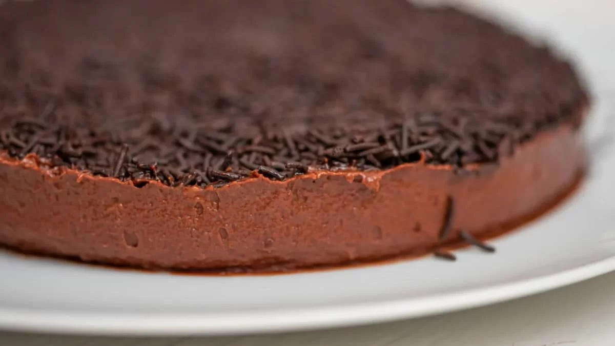 Του ποδιού: Μοναδικό γλυκό ψυγείου με 2 μόνο υλικά και έτοιμο σε 5 λεπτά