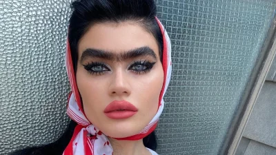 Η αποκαλυπτική εμφάνιση της Σοφίας Χατζηπαντελή στο fashion show του Jean Paul Gaultier