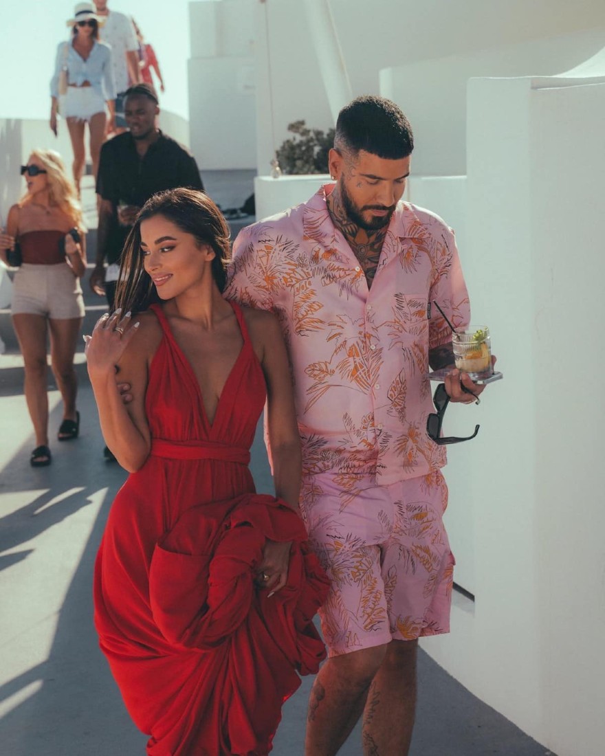 Γιώτα Ιωαννίδου και Snik αγκαλιά στα γυρίσματα του νέου του video clip