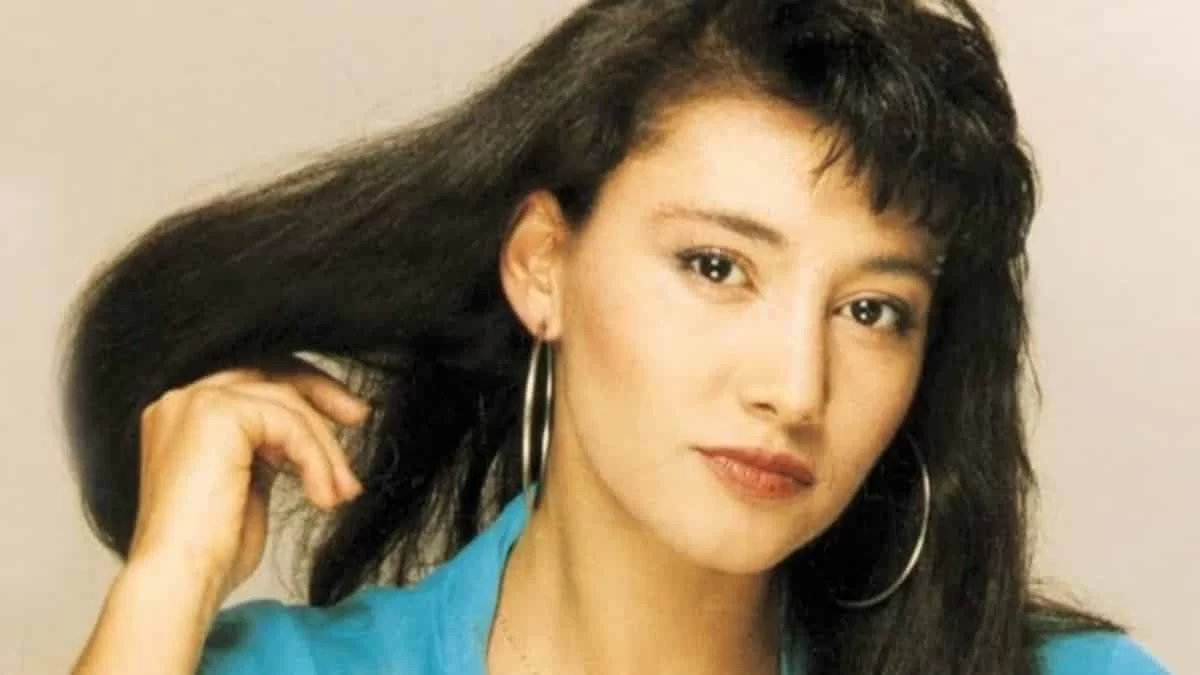 Κορμάρα και εντυπωσιακή η Ήρω Μούκιου 30 χρόνια μετά τους Αυθαίρετους του MEGA - Δείτε πως είναι σήμερα