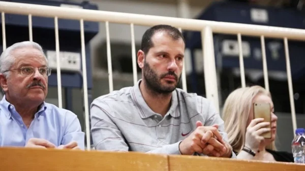 Πέθανε ο Χρήστος Κακιούζης