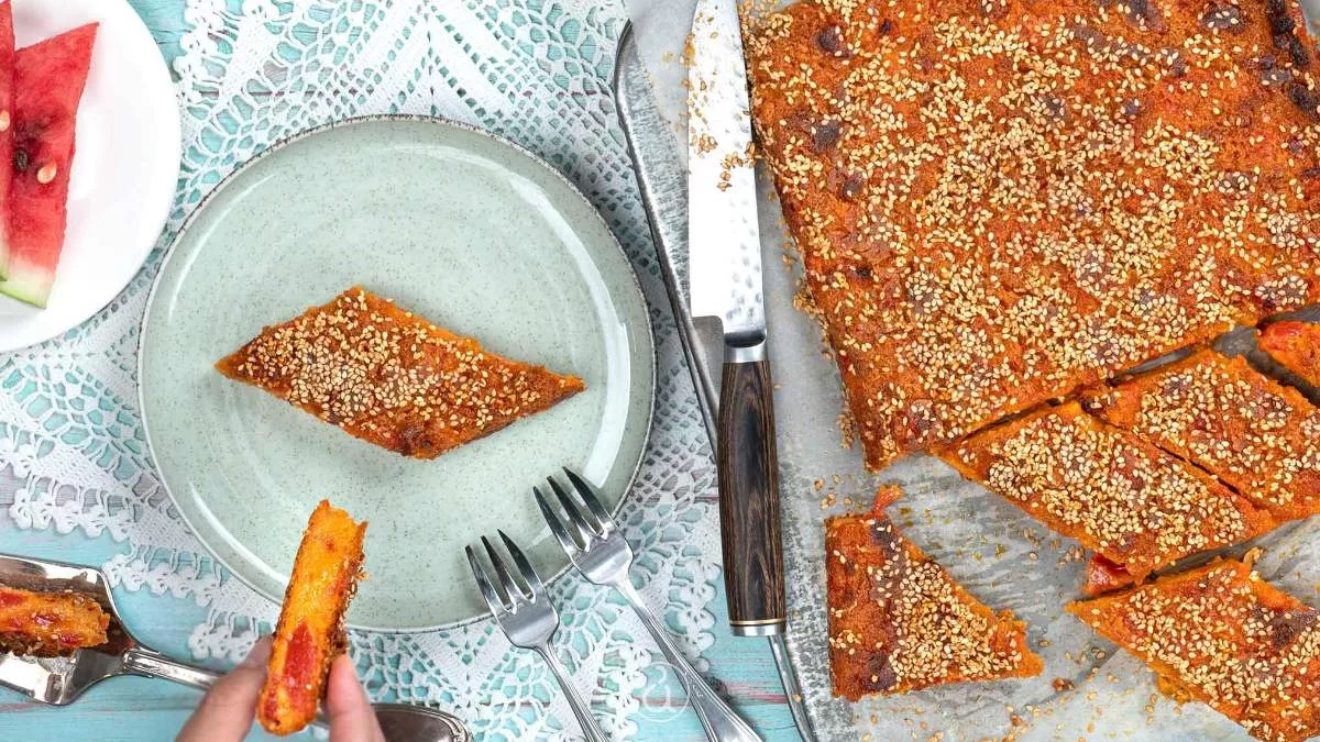 Η απόλυτη καλοκαιρινή συνταγή: Παραδοσιακή καρπουζόπιτα χωρίς ζάχαρη που "λιώνει" στο στόμα