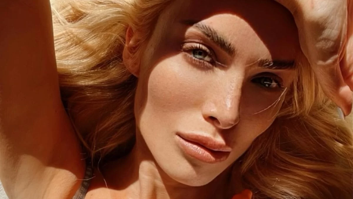 3 ρούχα που φόρεσε η Κατερίνα Καινούργιου στη Μύκονο και στην παραλία - Τι κοινό έχουν;