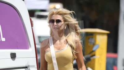 Μια κομμώτρια πρόδωσε την εγκυμοσύνη της Κωνσταντίνας Σπυροπούλου (Βίντεο)