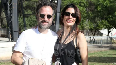 Ο Κωστής Μαραβέγιας δέχθηκε πρόταση γάμου και όχι από την Τόνια Σωτηροπούλου - Η ξεκαρδιστική αντίδραση του τραγουδιστή