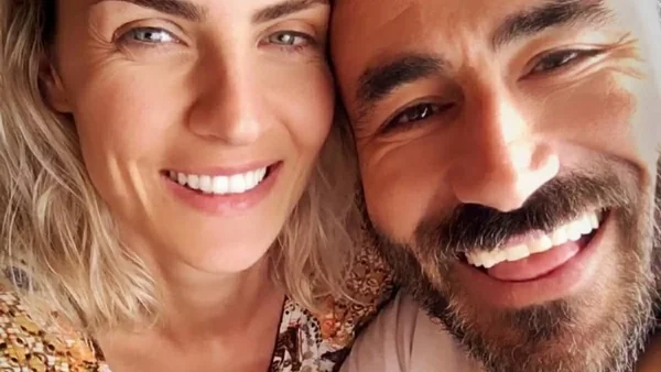 Μαυρίδης - Καθάργια: Αχώριστοι μετά το Asia Express απολαμβάνουν βουτιές στην πισίνα