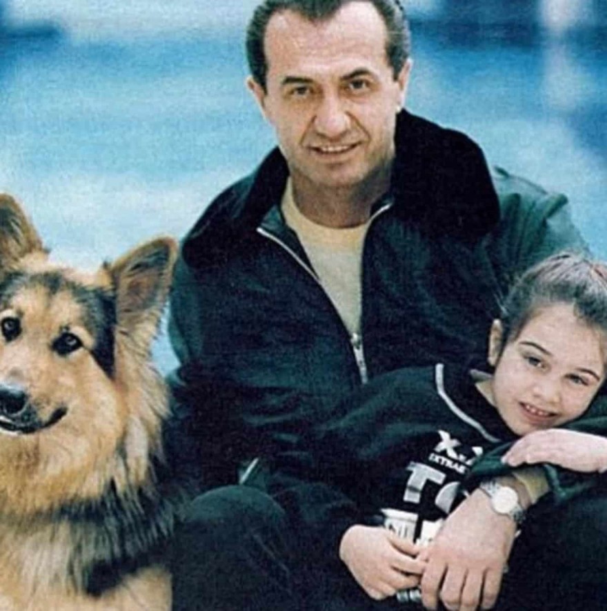 Λευτέρης Πανταζής - Κόνι