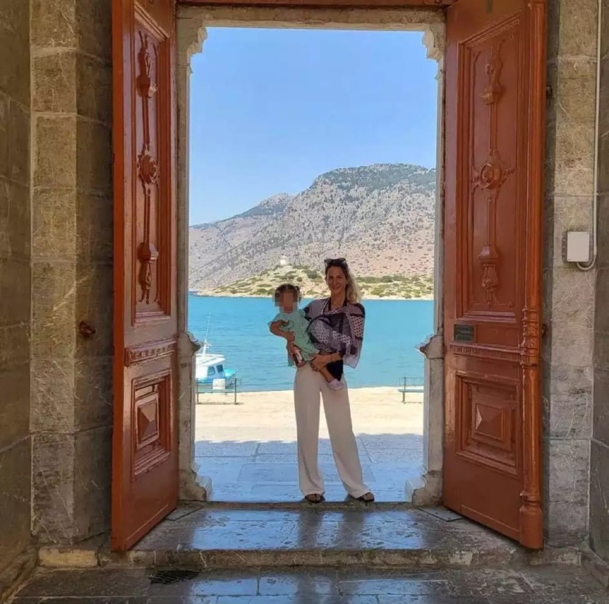 Η γυναίκα και η κόρη του Γιώργου Λιανού