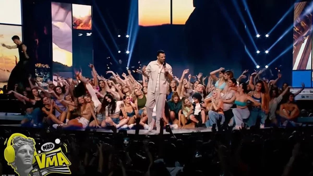 MAD VMA highlights 1/7: Το βραβείο στον MadClip, η Παπαρίζου και το πουκάμισο του Αργυρού