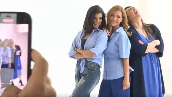 Μαίρη Μαίρη Μαίρη: Σε τι ρόλους θα δούμε την Κατερίνα Ζαρίφη, τη Βάσω Λασκαράκη και την Νίκη Λάμη