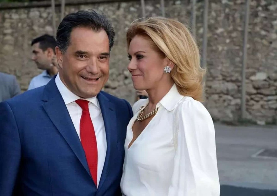 Ο Άδωνις με τη Μανωλίδου στη νέα τους κοινή έξοδο στον Ελληνικό Κοσμο