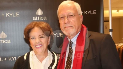 Έχει στα πόδια της τη θάλασσα και τεράστιο κήπο - Μοιάζει με σπίτι του Hollywood το εξοχικό της Μάρας Μεϊμαρίδη