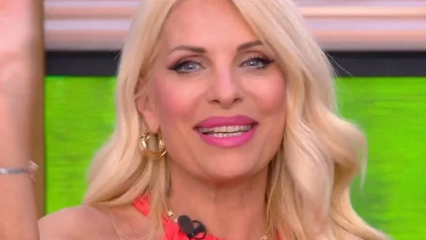 «Τον Σεπτέμβρη νωρίς, νωρίς θα είμαστε...» - Έτσι έριξε αυλαία η εκπομπή της Ελένης Μενεγάκη για τη σεζόν