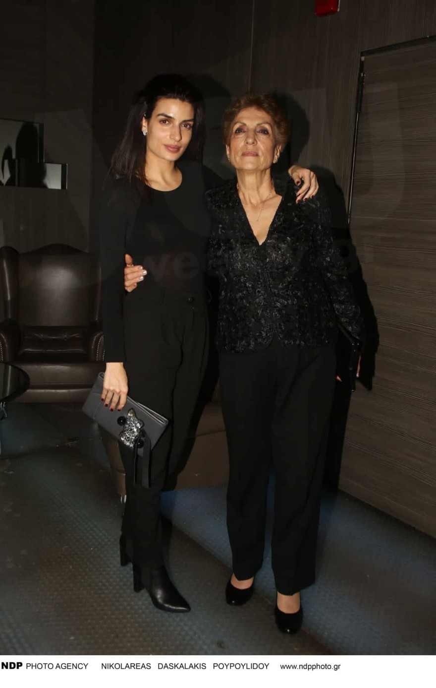 Αποκλειστική φωτογραφία Σωτηροπούλου με την μητέρα της