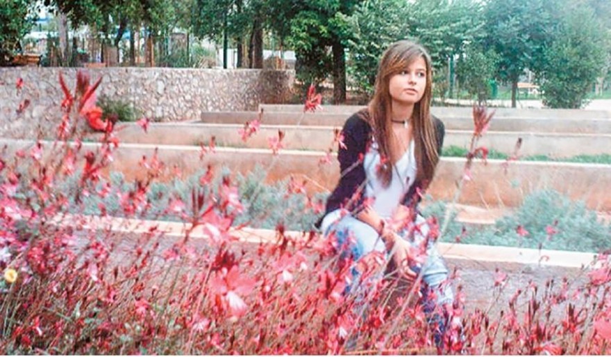 Η άτυχη Μυρτώ που έπεσε θύμα βιασμού το 2012 στην Πάρο