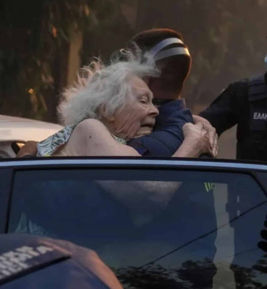 Η συγκλονιστική ανάρτηση της Νάνσυς Νικολαϊδου για τις φωτιές