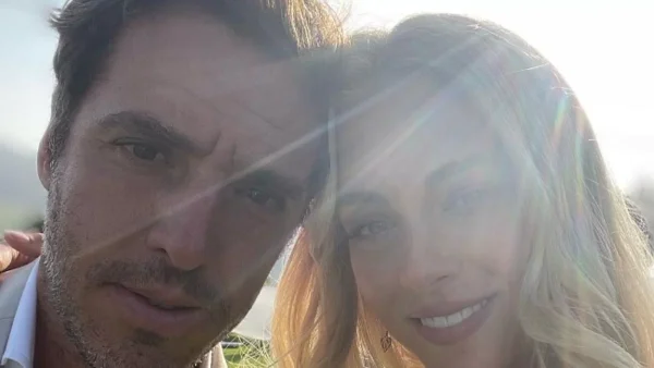 Έχει μια παραπάνω αδυναμία στην κόρη της - Η φωτογραφία που ''πρόδωσε'' τη Δούκισσα Νομικού